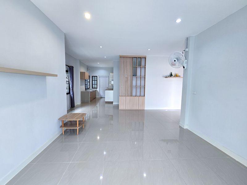 ขาย บ้านเดี่ยวชั้นเดียว มบ. เดอะ มิลตัน ปลวกแดง-มาบยางพร 50ตรว. บ้านสวย เพื่อนบ้านดี ฟรีของแถมในบ้านหลายรายการ 5