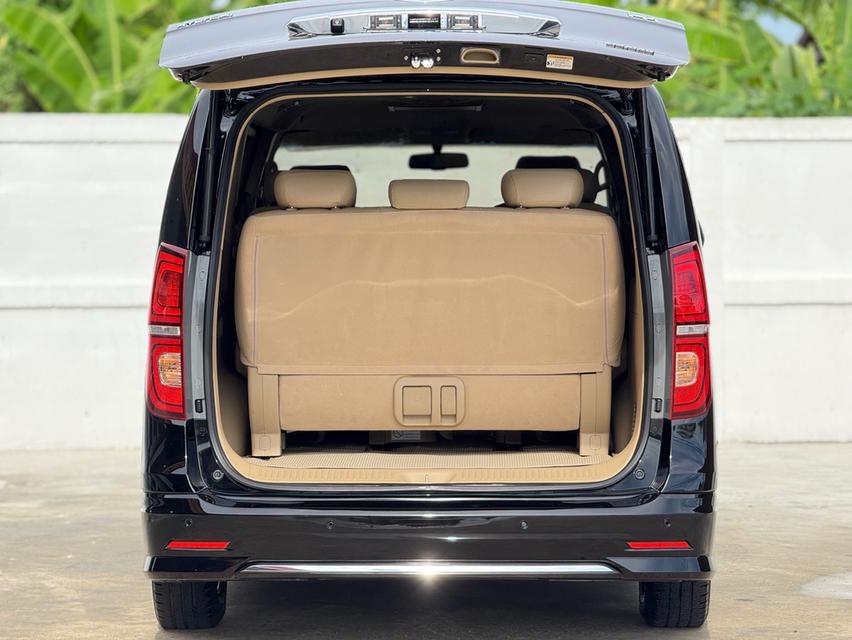 ขาย Hyundai H1 2.5Deluxe ปี20 15