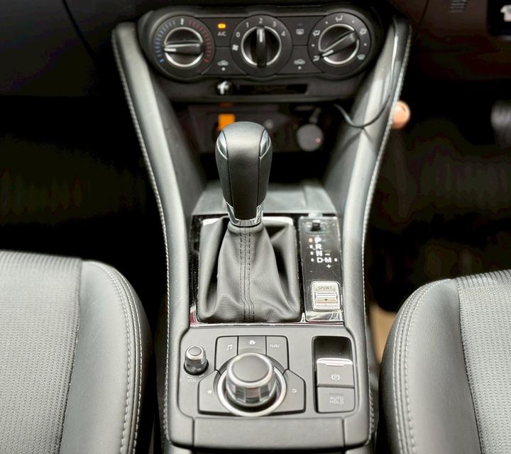 ปี 2023 MAZDA CX-3, 2.0 BASE+ (MNC) ไมล์ 12,××× km. 13