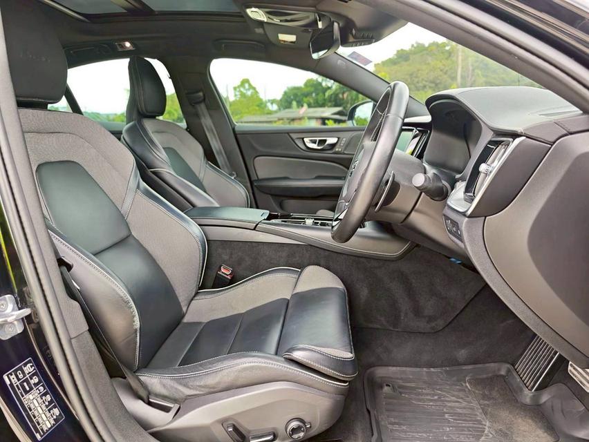 Volvo S60 T8 R-Design AWD 2020 รถสวยใหม่ สมรรถนะเยี่ยม คุ้มเกินราคา 12