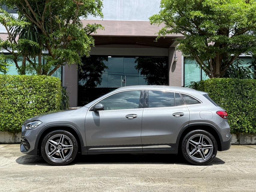 2024 BENZ GLA 200 AMG รถมือเดียวออกป้ายแดง เลขไมล์ 16,000 กม สภาพป้ายแดง รถไม่เคยมีอุบัติเหตุครับ 5