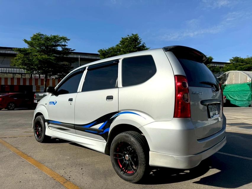Toyota Avanza 1.5 E ปี2011ราคา 158,000บาท ขายสด รูปที่ 7