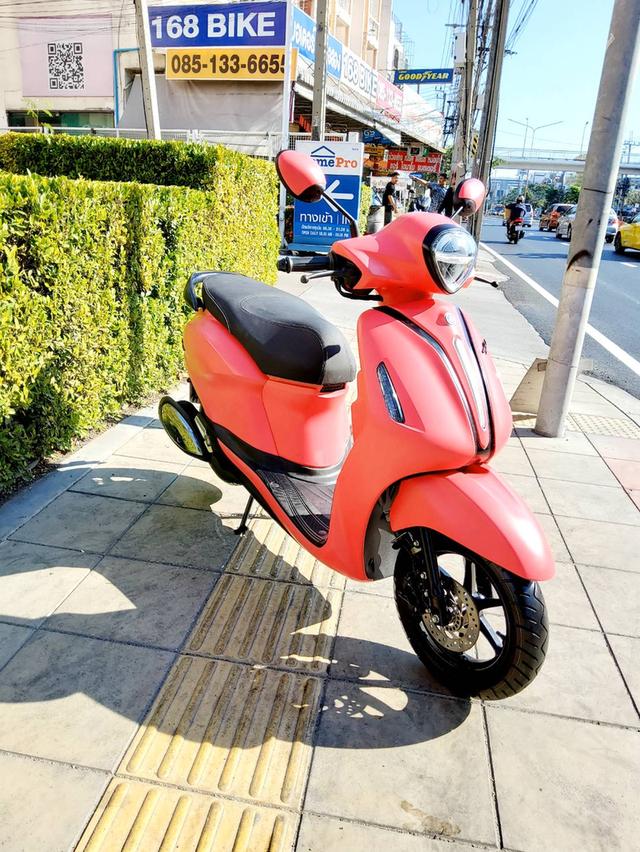 Yamaha Grand Filano Hybrid Connected 2025 3