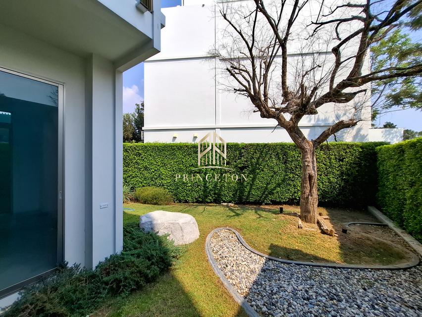 VIVE Rama 9 â Luxurious 3-Story Home in Modern Japanese Design 4