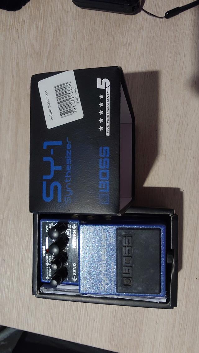 ขายเอฟเฟคกีต้าร์ Boss SY-1 Synthesizer 8