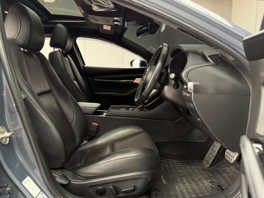 ขาย Mazda 3 2.0SP ปี22 12