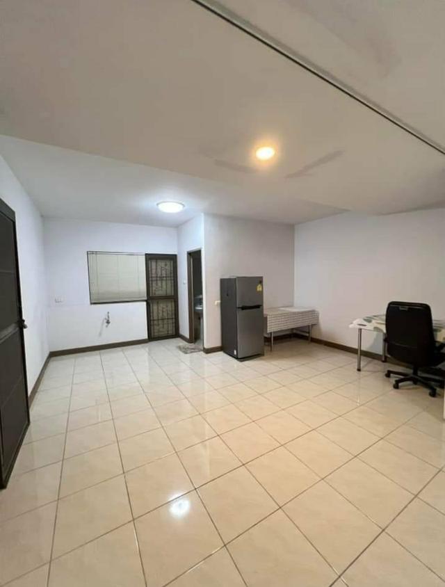 บ้านมือสอง ชลบุรีขายถูก 16