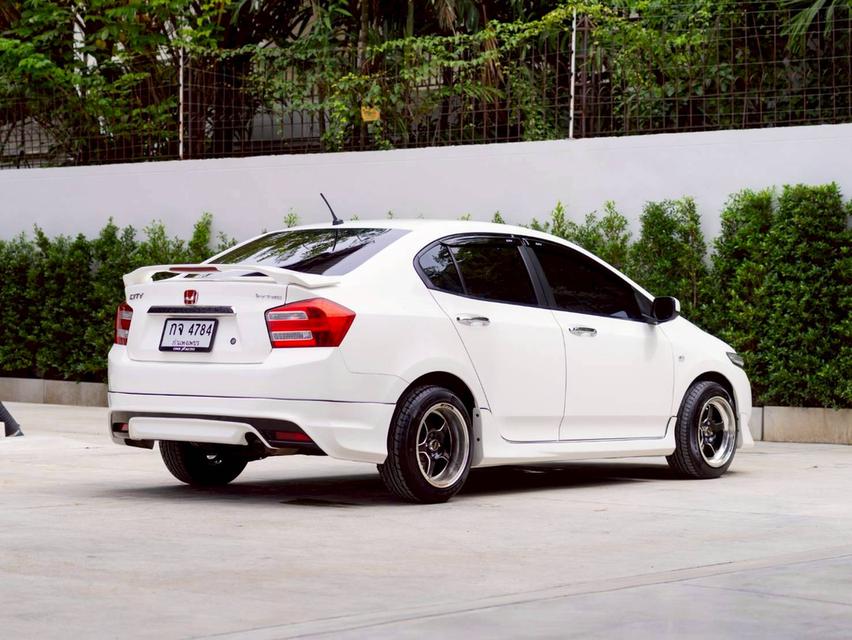 Honda City 1.5V ปี จด 2013 ประกันเครื่องเกียร์3ปี/ 30,000 km 2