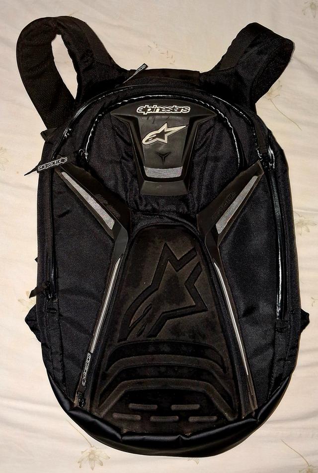 ขายกระเป๋าเป้หลัง Alpinestar tect aero pack.
