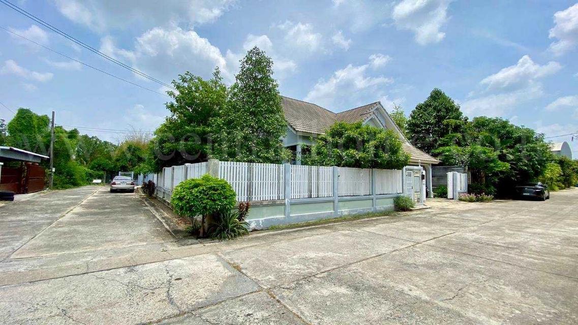 บ้านเดี่ยว ชั้นเดียว บ้านสวนดวงพร บางกรวย พร้อมอยู่ หลังมุม 18