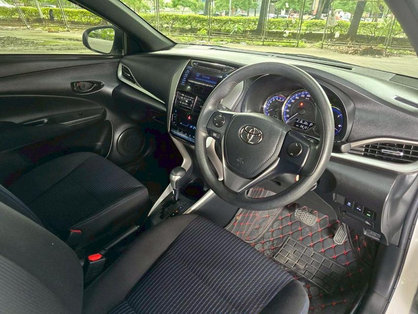 Toyota Yaris 1.2E ปี19 9