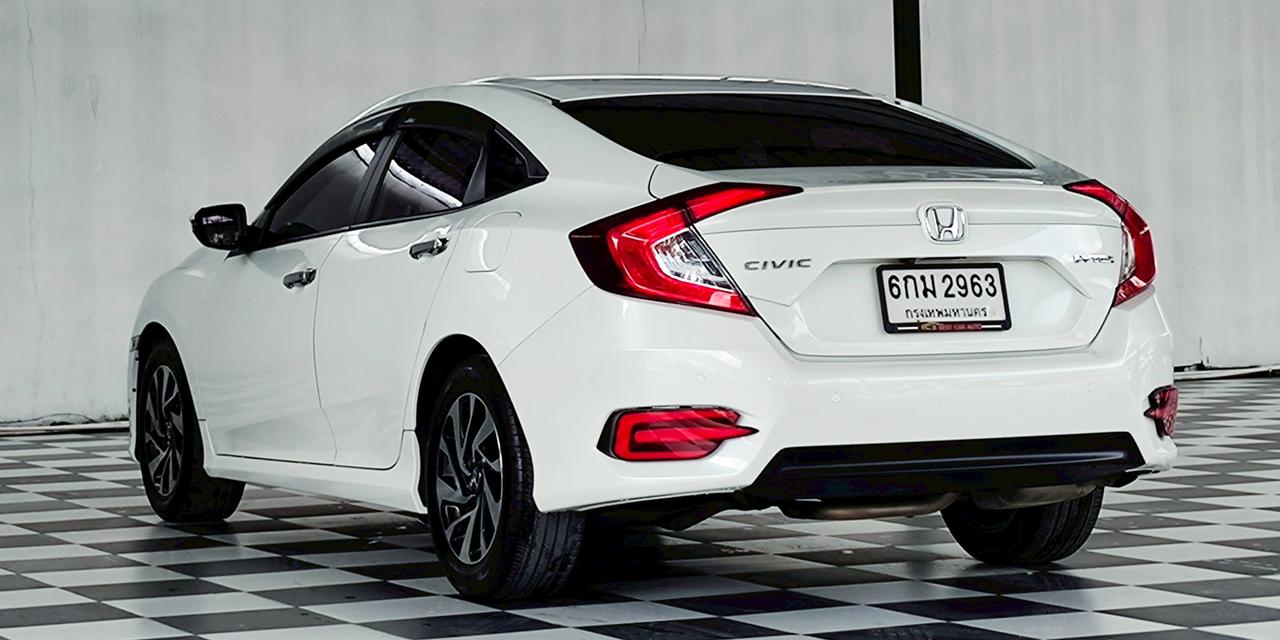 🚗HONDA CIVIC FC 1.8 EL เกียร์ ปี 2017🚗 ฟรีดาวน์ 3