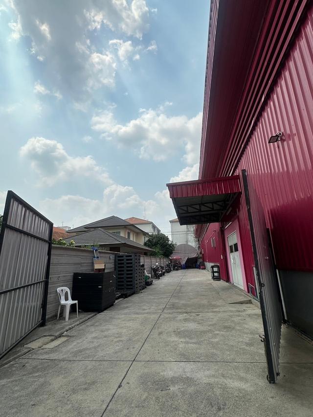 🏭ให้เช่าโกดัง โรงงาน พร้อมออฟฟิศ พื้นที่รวม 952 ตร.ม. ซอยสายไหม กรุงเทพฯ ใกล้ทางด่วน สนามบินดอนเมือง ระบบความปลอดภัยอย่างดี-มีกล้องวงจรปิดรอบโกดัง 4