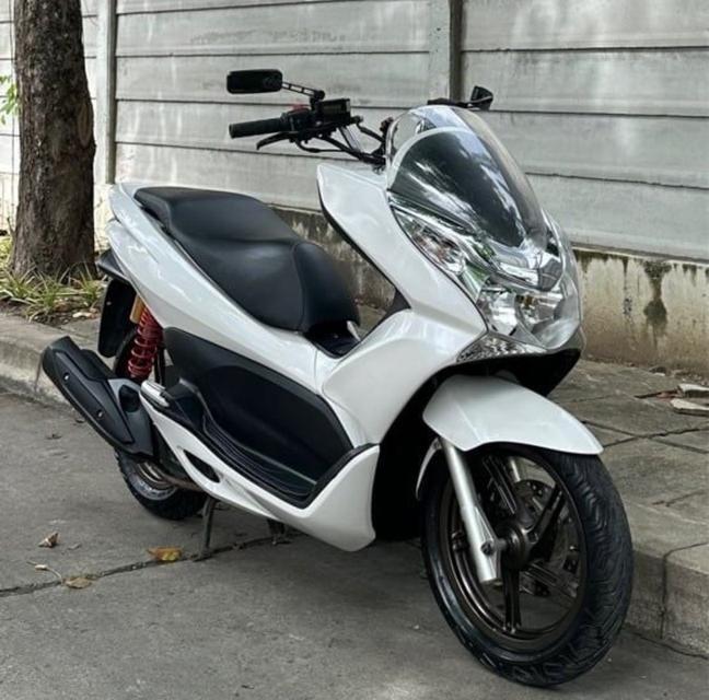 ขายรถ Honda PCX สีขาว 2