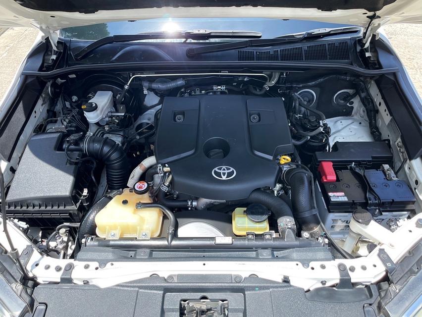 TOYOTA HILUX REVO DOUBLE CAB 2.8 HIGH 4WD ปี 2022 AUTO 4X4 สภาพนางฟ้า รูปที่ 12