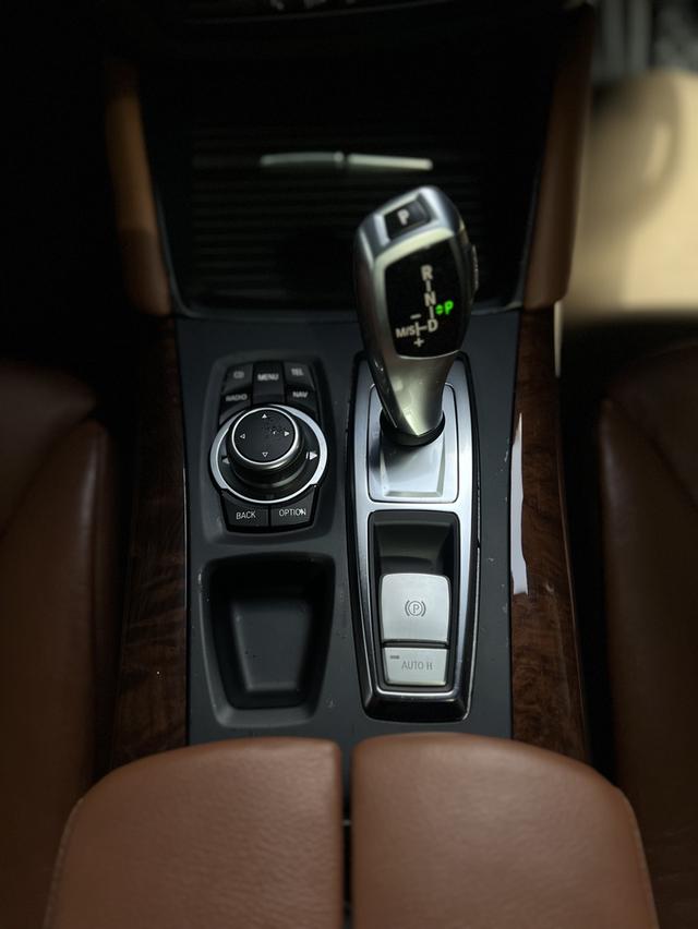 BMW X6 xDrive35i 10