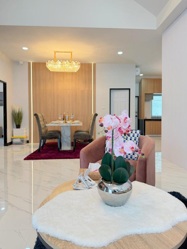 ขายพลูวิลล่า สไตล์ นอร์ดิก พัทยา อ่างมาบประชัน 12.0 ล้าน 10