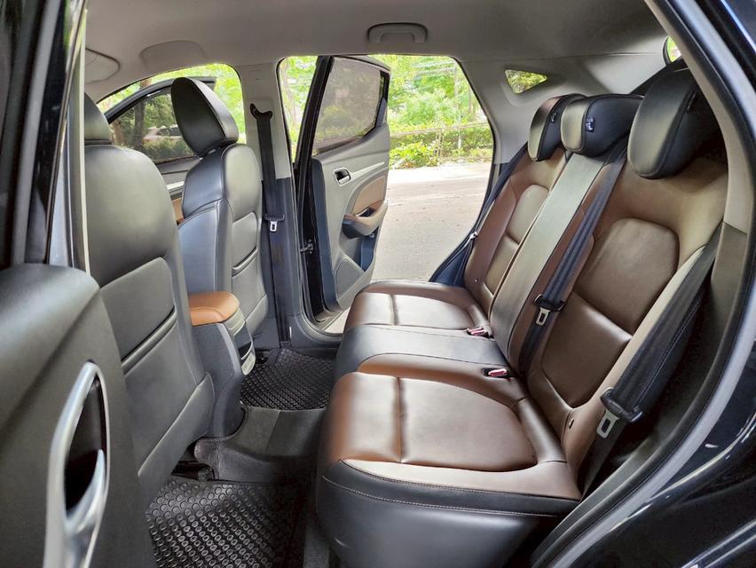 ขายรถ MG ZS 1.5D ปี 2021 สีขาว เกียร์ออโต้ 12