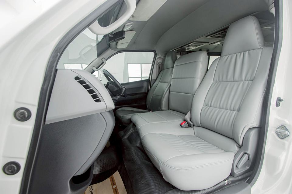 รหัสรถ 1E202 HIACE 2.5 GL 2010 7