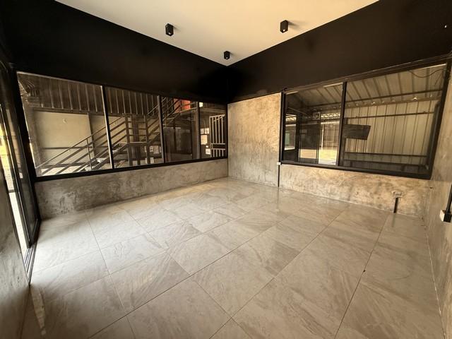 P652 ให้เช่าพื้นที่ ที่ดินพร้อมสิ่งปลูกสร้าง ติดถนนพัฒนาชนบท 3 เหมาะสำหรับเปิดร้านค้า ออฟฟิศ โกดัง หรือทำธุรกิจ 6