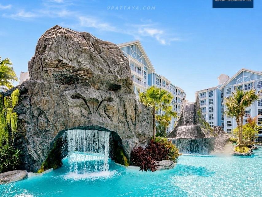 For Rent — Pool View Condo at Grand Florida Pattaya, Na JomtienBeautiful condo for rent at Grand Florida Pattaya, located on Na Jomtien Soi 14 10