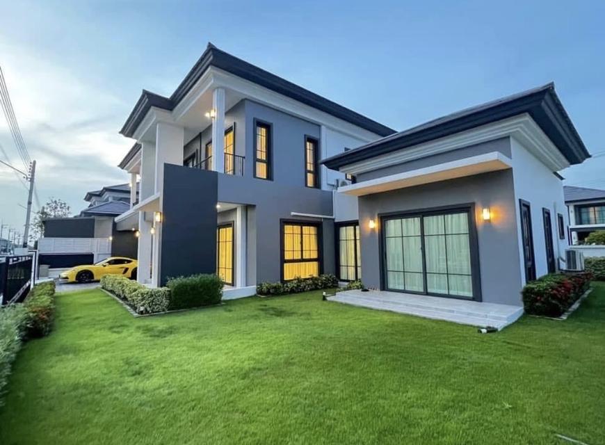 บ้านเดี่ยวหรู ในโครงการ NC On Green Charm Classic 3