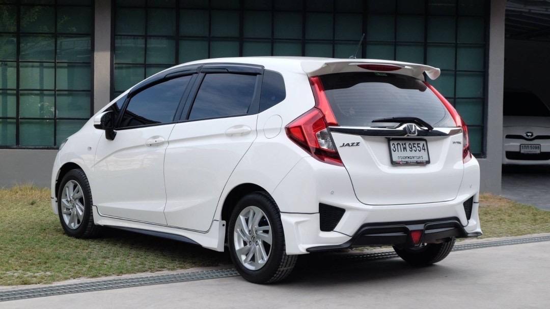 HONDA JAZZ  รุ่น  V+ ปี 2015 รหัส KN9554 8