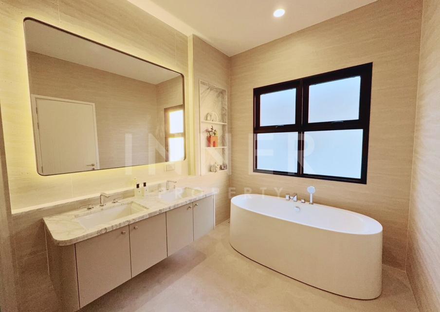 🔥🏡ราคาดี!! ย่านกรุงเทพกรีฑา 🏡 (For Rent/ให้เช่า) Narinsiri Krungthep Kreetha 💵 280,000 THB (4 Bed, 330 SQM) ณรินสิริ กรุงเทพกรีฑา 19