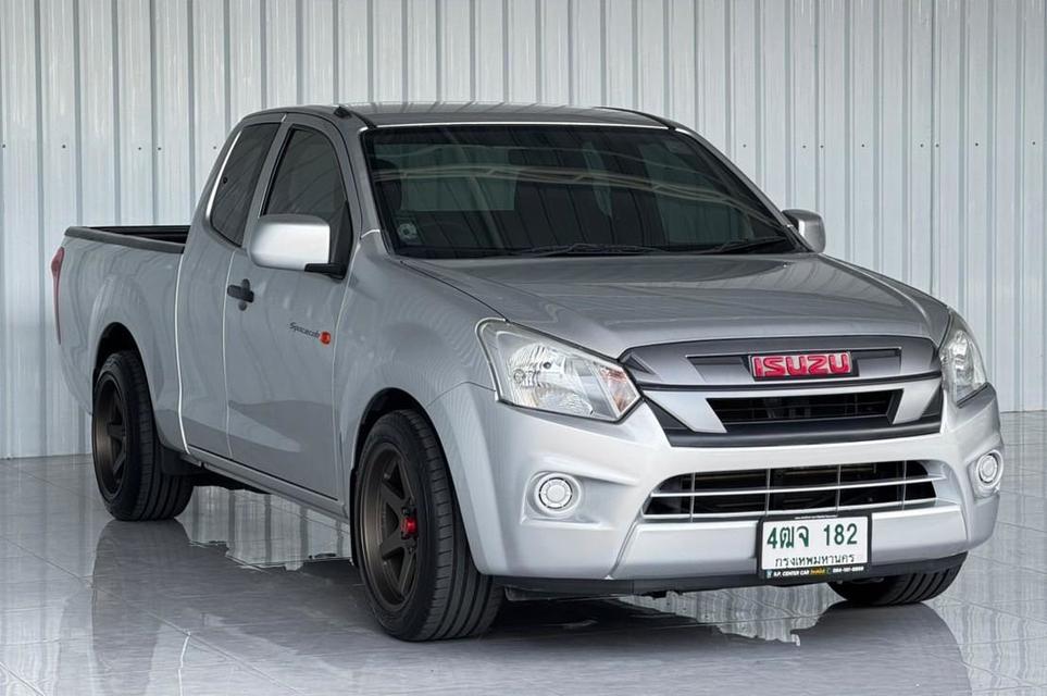 Isuzu D-Max 1.9S ดีเซล เกียร์ธรรมดา ปี2019