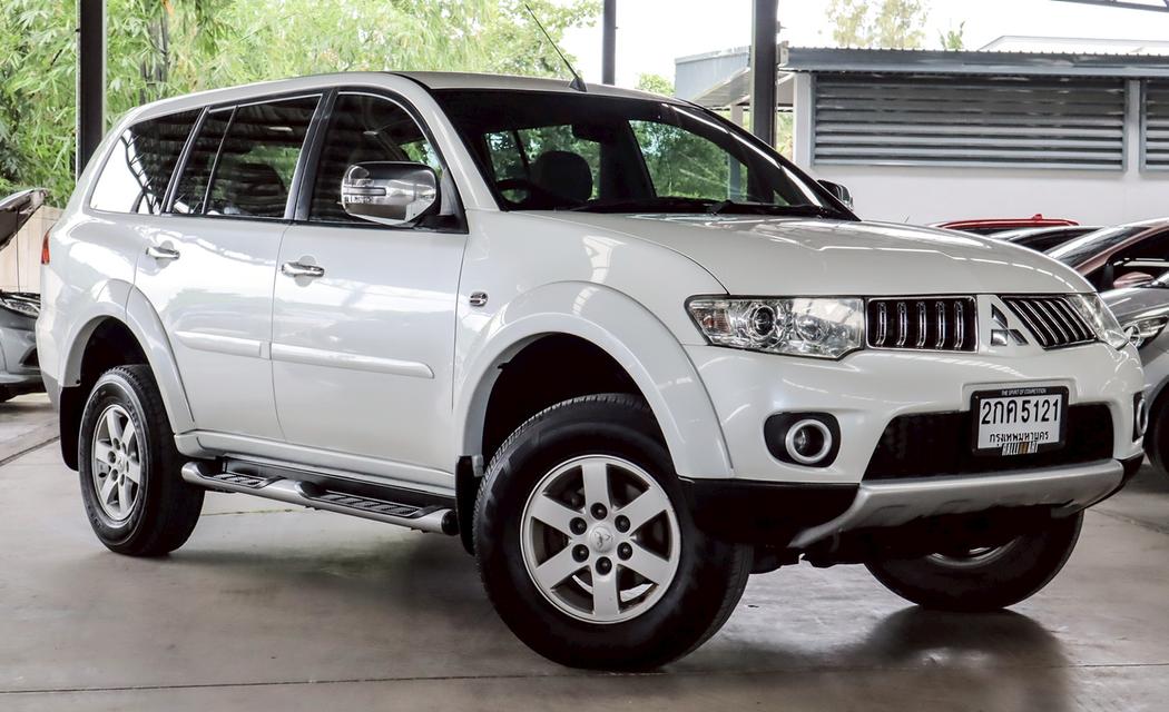 2013 MITSUBISHI PAJERO SPORT 2.5 GLS