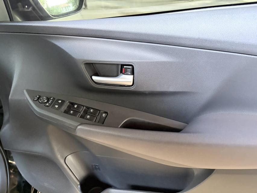4594 Toyota Yaris Ativ 1.2 AT ปี 2022 ไมล์70,xxx km สดไม่มีแวท รูปที่ 12