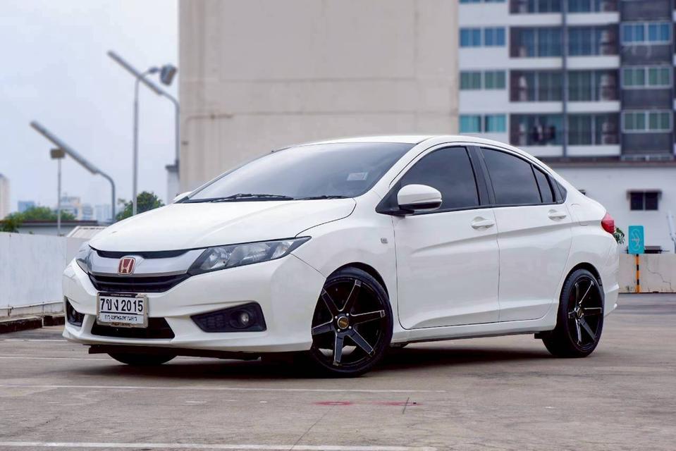รหัสรถ QT2015 Honda city 1.5s เกียร์ m/t สีขาว ปี2014