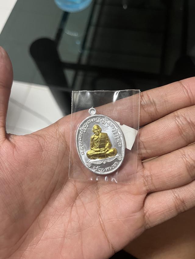  พระเครื่อง 4