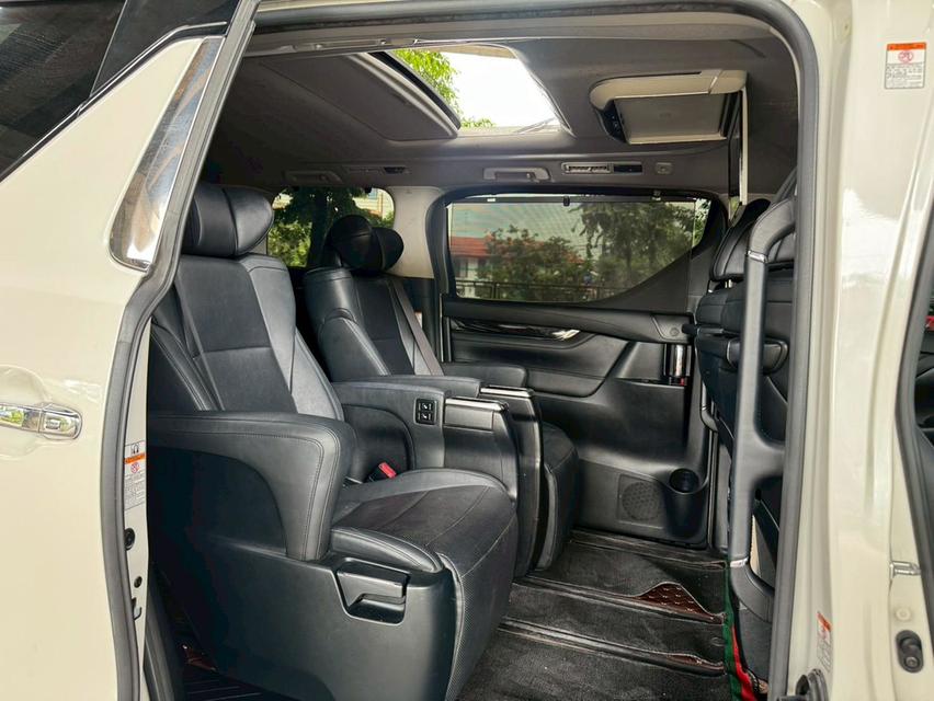Toyota ALPHARD 2.5 S C Package AT ปี 2020 16