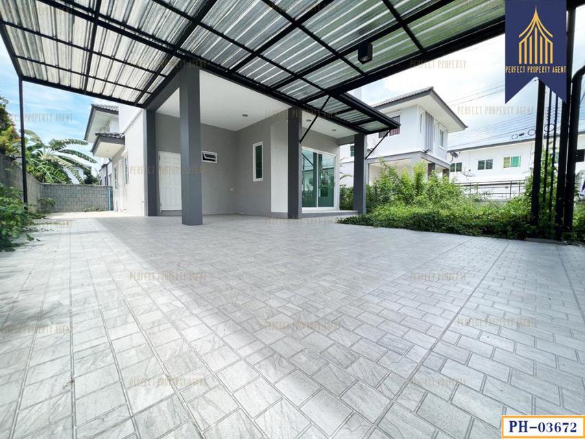 ขาย บ้านเดี่ยว ฉัตรหลวง 15 เทศบาล 1 สามโคก ปทุมธานี พร้อมอยู่ 140 ตรม. 53.1 ตร.วา 6