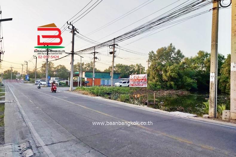ที่ดินเปล่า เนื้อที่ 2-2-42 ไร่ ในคลองบางปลากด วัดใหญ่-คู่สร้าง ถนนสุขสวัสดิ์ ตำบลในคลองบางปลากด อำเภอพระสมุทรเจดีย์ จังหวัดสมุทรปราการ 2