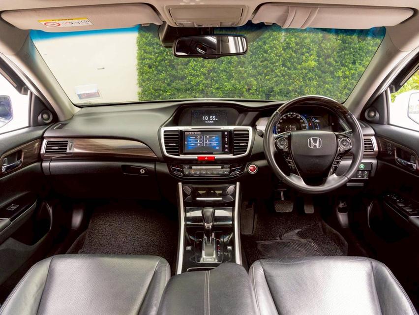 Honda Accord 2.0Hybrid Tech ปี17 13