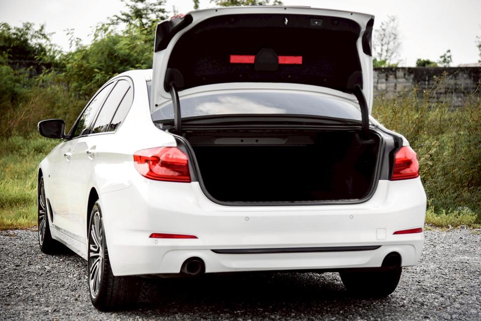 รหัสรถ CBL8870 BMW 520D 2.0 Sport [G30] AT 2018 3