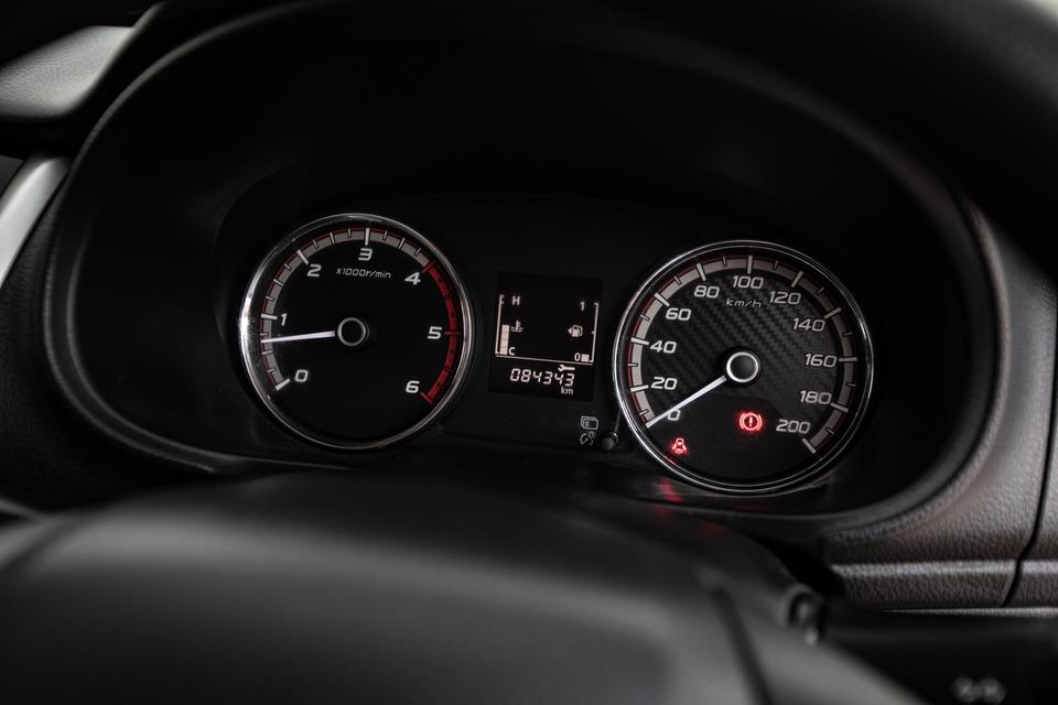 #MITSUBISHI #TRITON 2.5 GL ดีเซล MEGA CAB ปี 2017 สีเทา ไมล์แท้ 84,000 km. 18