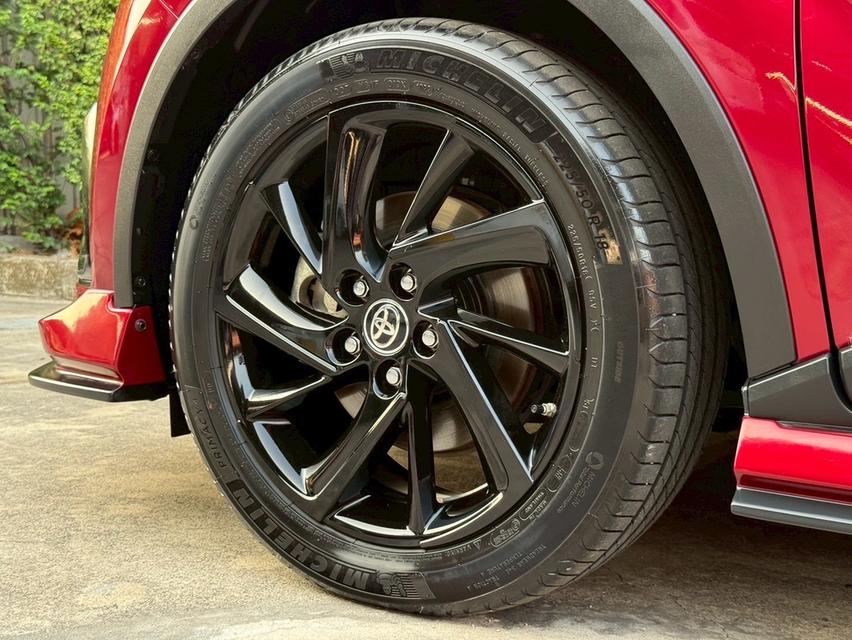 รหัสรถ PBG1649 🚗TOYOTA C-HR 1.8 HEV GR SPORT ปี2022 รูปย่อยที่ 4