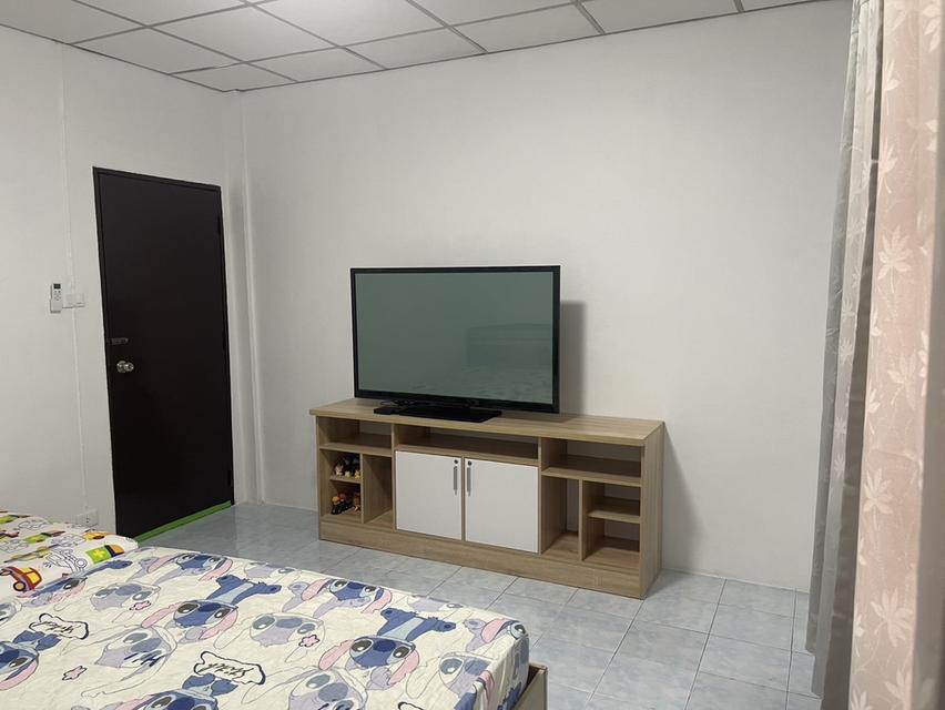 ขายทาวน์เฮ้าส์ 2 ชั้น หมู่บ้านเลิศอุบล ซอยพระยาสุเรนทร์44 ถนนรามอินทรา 10