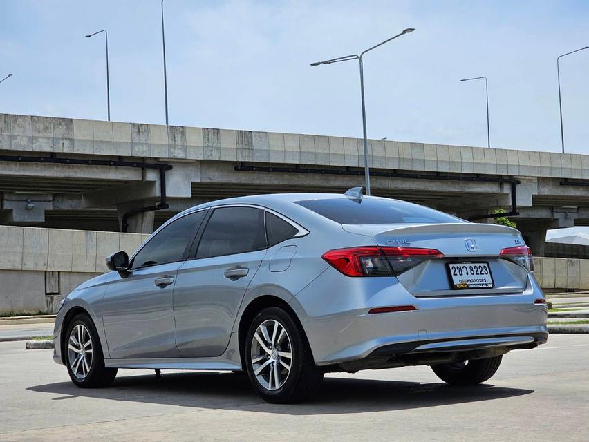 NEW HONDA CIVIC FE Sedan 4dr EL CVT FWD 1.5 Y22. สีเทา    เกียร์ออโต้  8