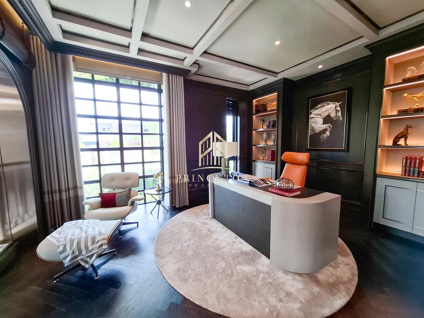 CINQ ROYAL The Eighteen Bangna KM. 7 6