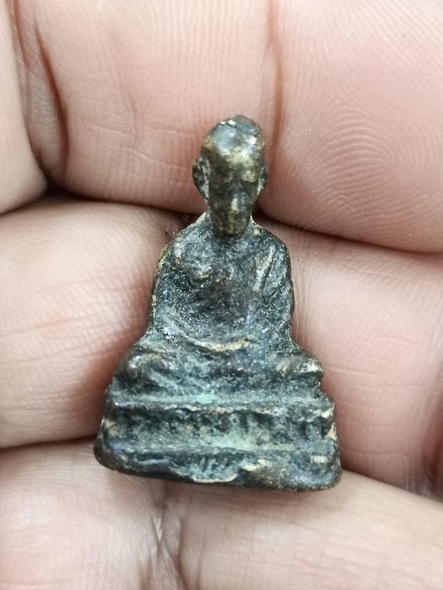 รูปหล่อโบราณหลวงพ่อทบ พิมพ์หัวไม้ขีด