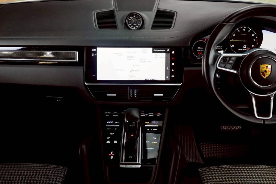 Cayenne E-Hybrid Coupe 11