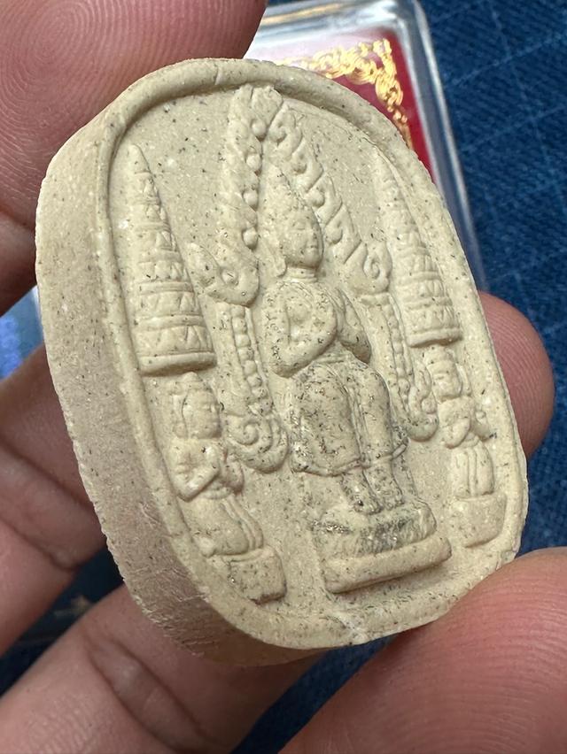 พระยอดขุนพล เนื้อผงพุทธคุณ หลังฝั่งตะกรุดสามกษัตริย์ พ่อท่านผ่อง วัดแจ้ง พัทลุง รุ่นบารมี เมตตา ปี2561 พร้อมกล่องเดิมจากวัด บูชา600 รูปที่ 5