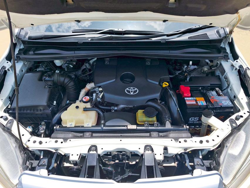 รหัสรถ CAT3001 2019 Toyota Innova 2.8 V ออโต้ ดีเซลสุดประหยัด 18
