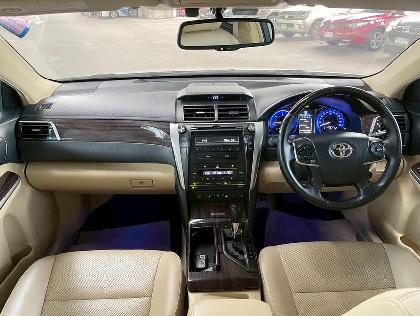 ขาย Toyota Camry 2.5Hybrid ปี16 9