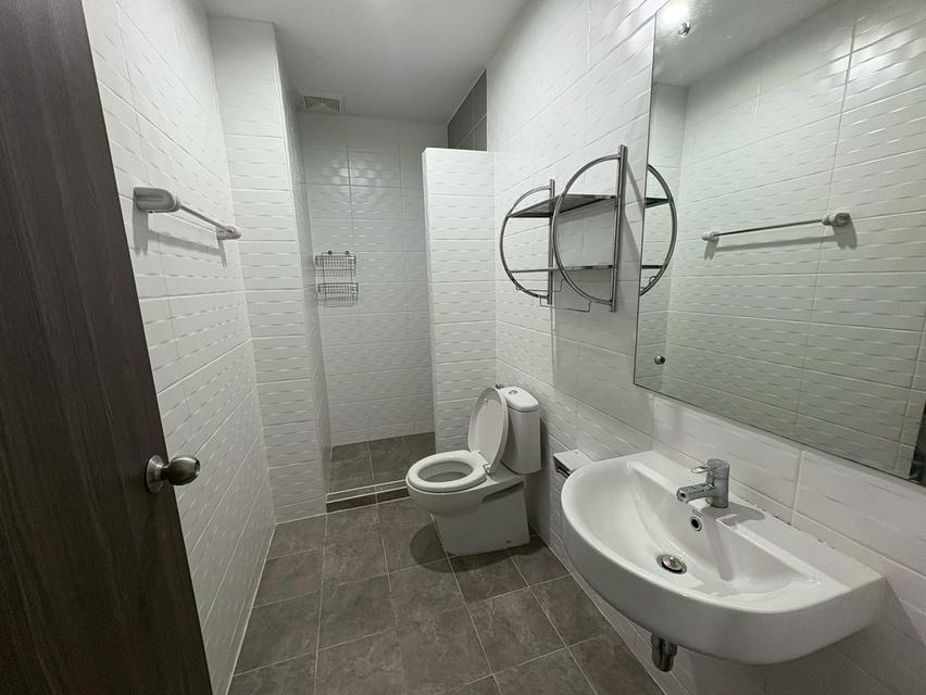 🏡 ทาวน์โฮม 2 ชั้น [3 นอน 3 น้ำ] ใกล้นานาชาติ Unity Concord เพียง 1 กม. พร้อมเครื่องซักผ้า+อบผ้า! Modern Townhome for Rent [3 Beds 3 Baths] 7