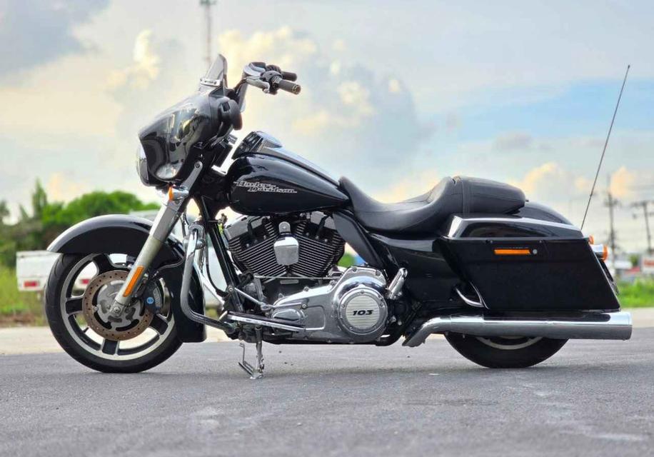 ส่งต่อ Harley Davidson Street Glide ปี 12 เจ้าของใช้เองมือเดียว 3